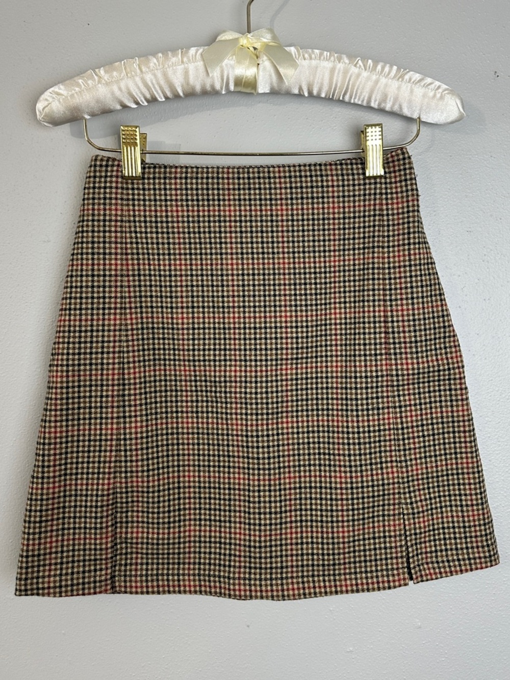 Preppy Dark Academia Plaid Mini Skirt J. Galt by Brandy Melville